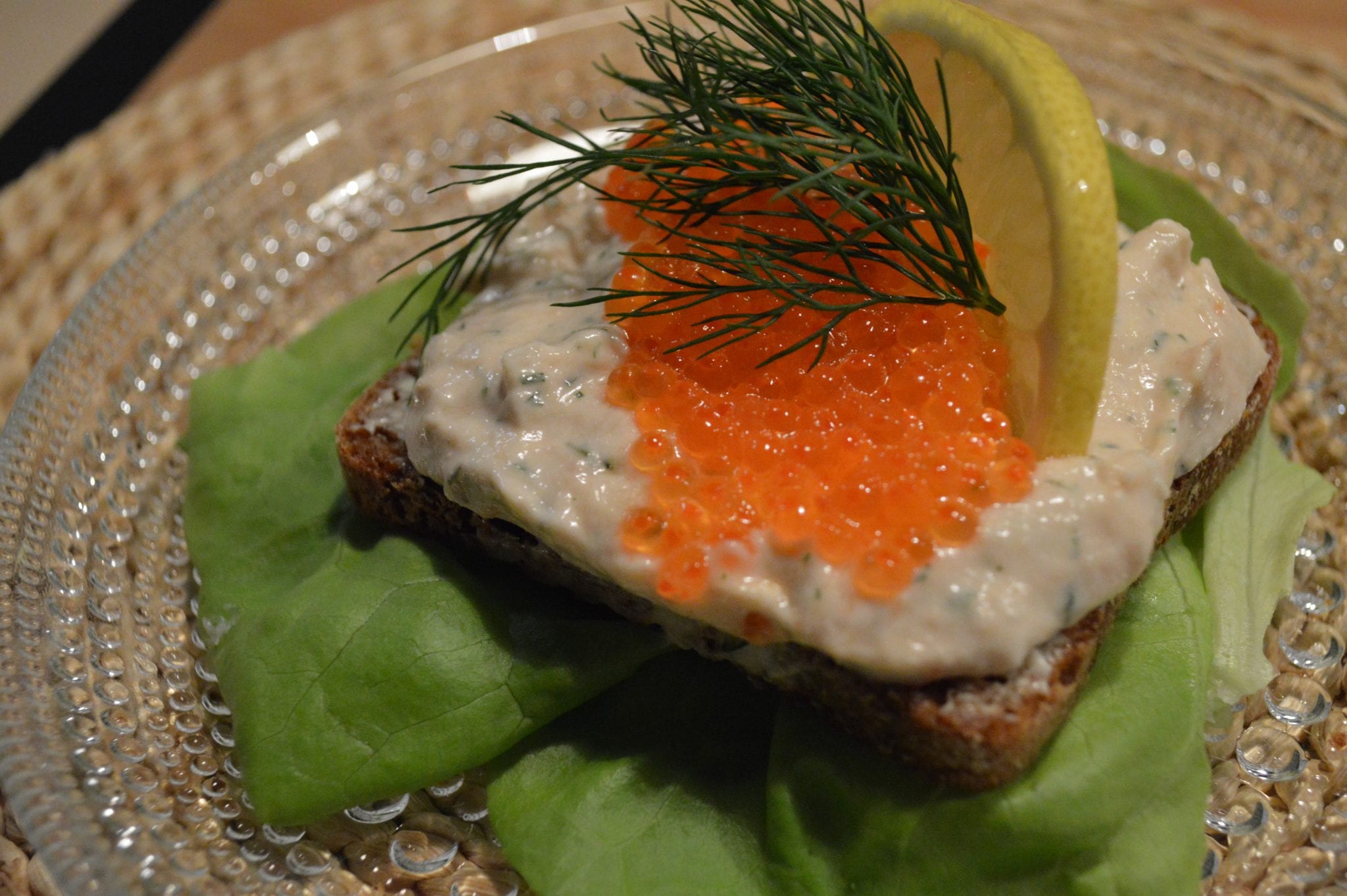 Savulohisalaattileipä Uotilan Leipomo